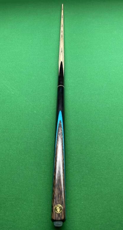 1975 Billiard cue palm wood